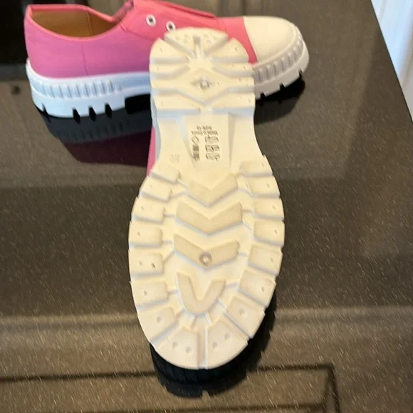 NWOT Pink Platform Sneakers - Picture 6 of 6